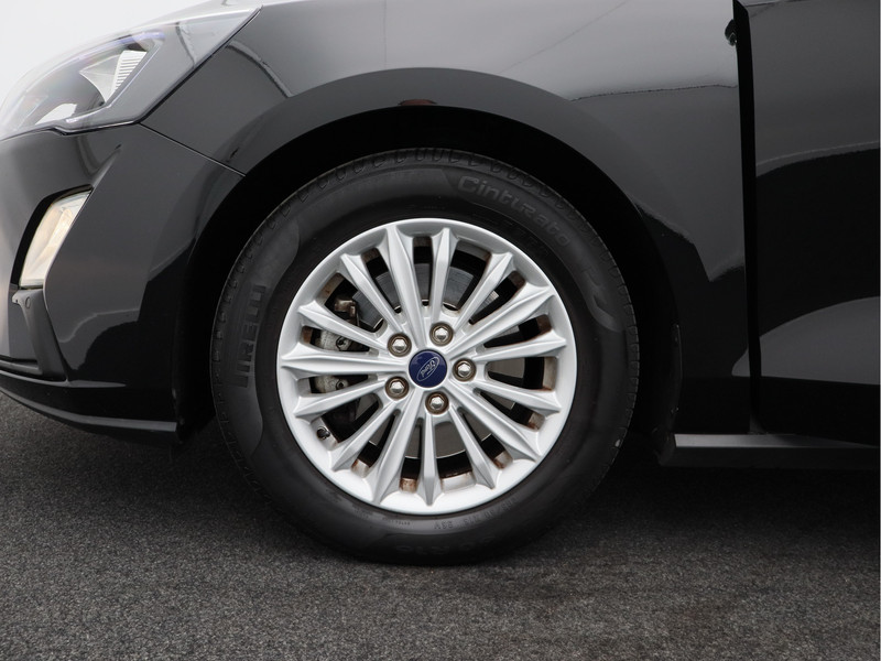 Ford Focus Wagon 1.0 EcoBoost Hybrid Titanium X Business/ zeer mooi!