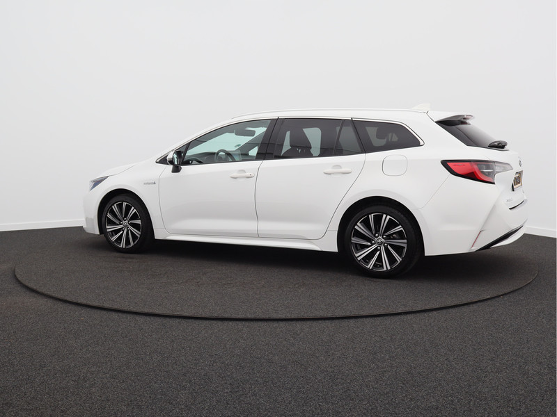 Toyota Corolla Touring Sports 1.8 Hybrid Business Plus/ lage km/ zeer mooi!