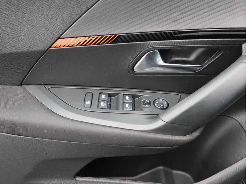 Peugeot 2008 1.2 PureTech Active Pack/automaat/ lage km!