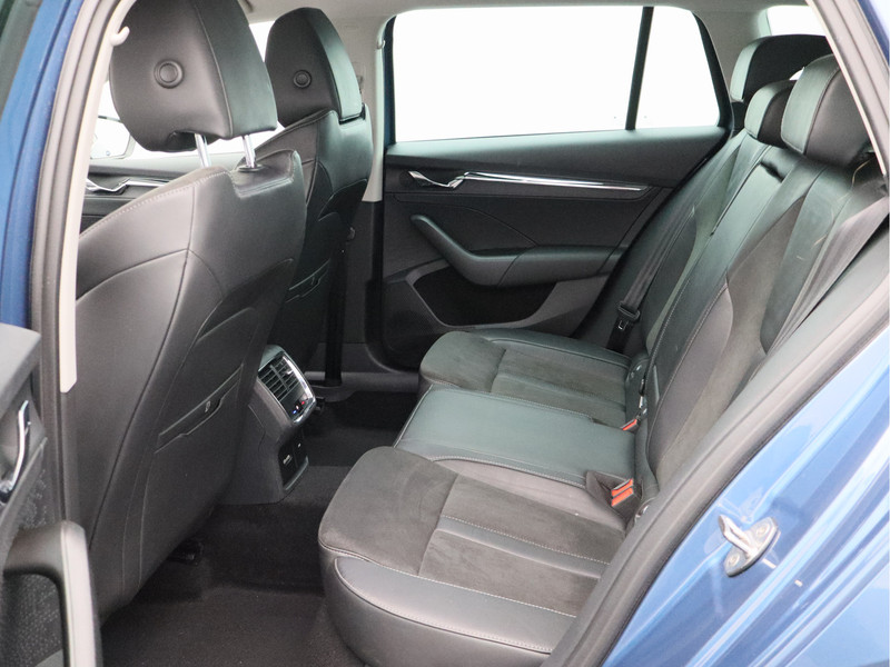 Škoda Octavia Combi 1.0 e-TSI Business Edition Plus/ lage km/ automaat!