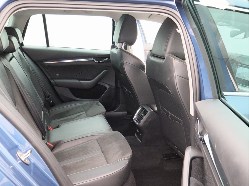 Škoda Octavia Combi 1.0 e-TSI Business Edition Plus/ lage km/ automaat!