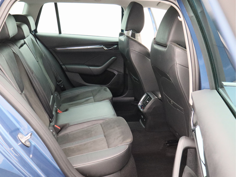 Škoda Octavia Combi 1.0 e-TSI Business Edition Plus/ lage km/ automaat!