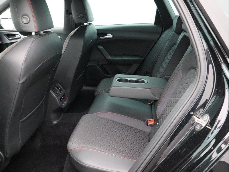 SEAT Leon Sportstourer 1.5 eTSI FR Launch Edition/ automaat/ zeer mooi!