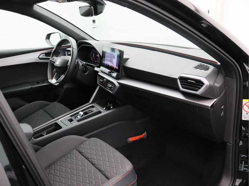 SEAT Leon Sportstourer 1.5 eTSI FR Launch Edition/ automaat/ zeer mooi!