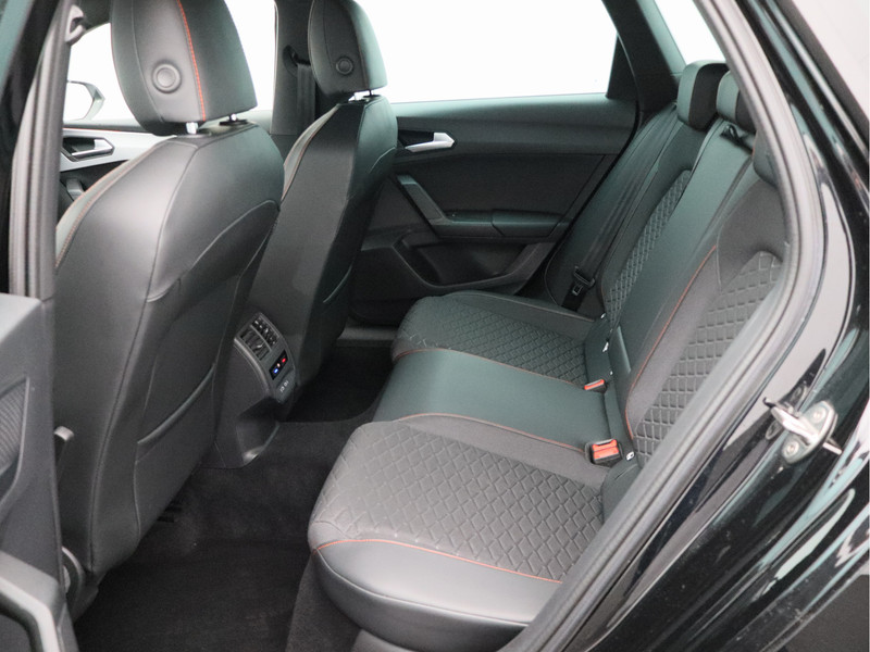 SEAT Leon Sportstourer 1.5 eTSI FR Launch Edition/ automaat/ zeer mooi!