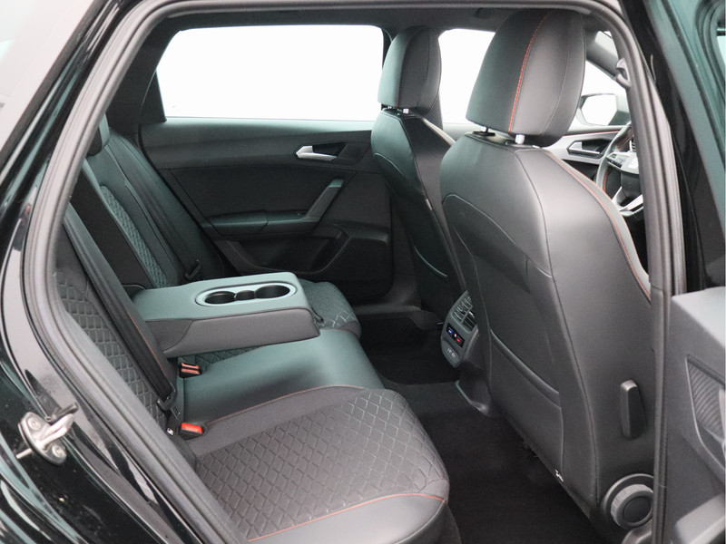 SEAT Leon Sportstourer 1.5 eTSI FR Launch Edition/ automaat/ zeer mooi!