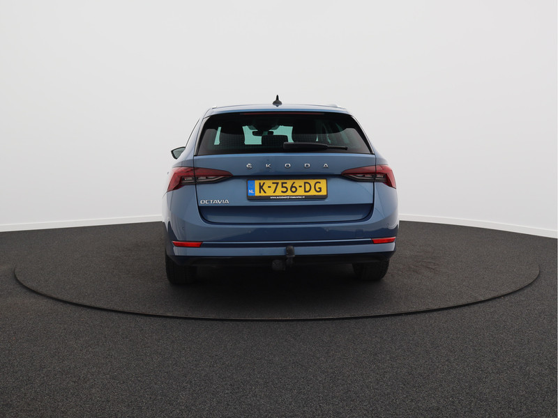 Škoda Octavia Combi 1.5 TSI First Edition/ trekhaak/ zeer mooi!