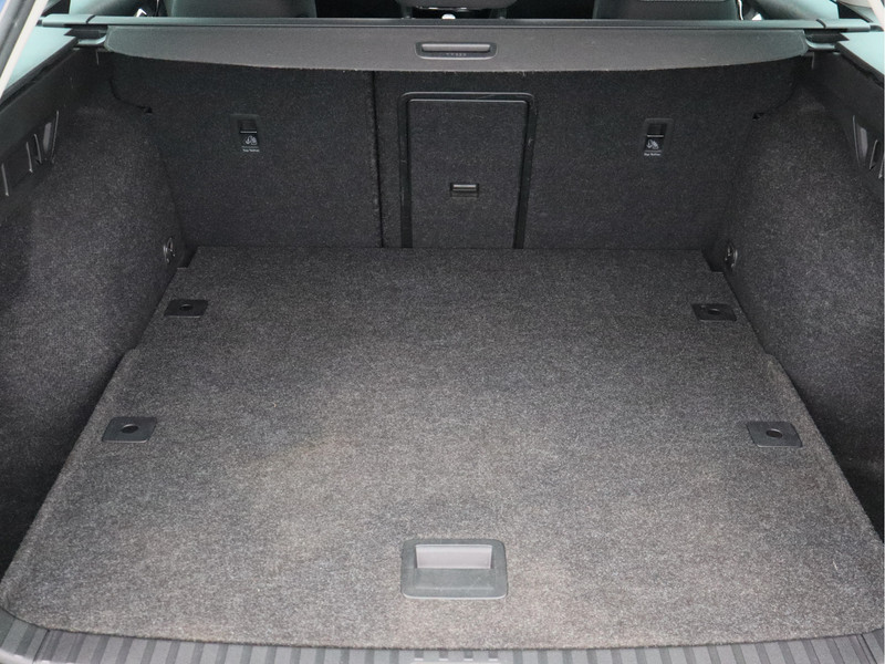 Škoda Octavia Combi 1.5 TSI First Edition/ trekhaak/ zeer mooi!