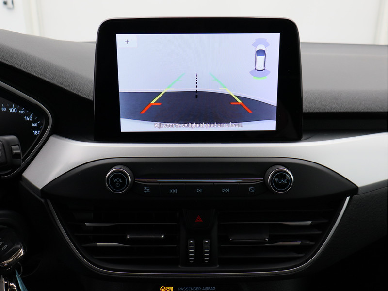 Ford Focus Wagon 1.0 EcoBoost Hybrid Trend Edition Business/ trekhaak/ zeer mooi!