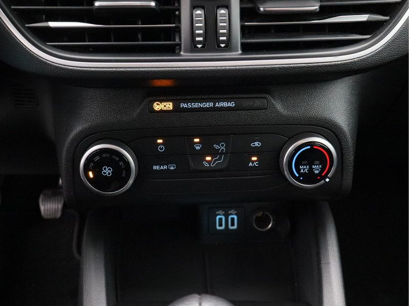 Ford Focus Wagon 1.0 EcoBoost Hybrid Trend Edition Business/ trekhaak/ zeer mooi!