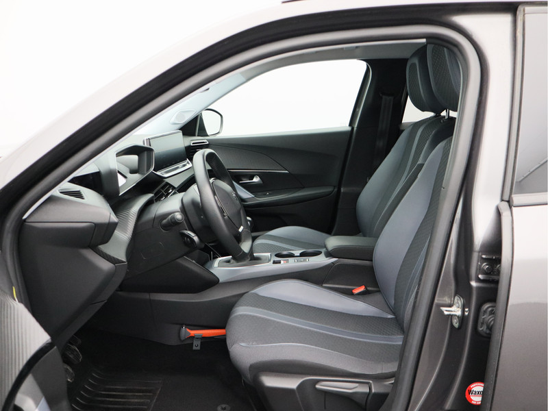 Peugeot 2008 1.2 PureTech Blue Lease Allure/ trekhaak/ lage km!