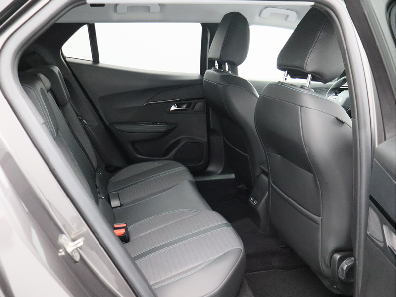 Peugeot 2008 1.2 PureTech Allure Pack/ zeer mooi!