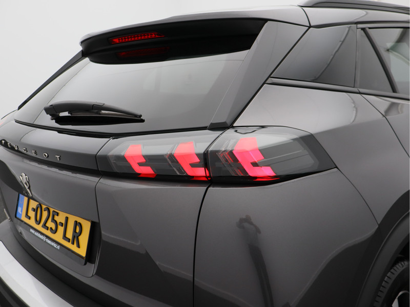 Peugeot 2008 1.2 PureTech Allure Pack/ zeer mooi!