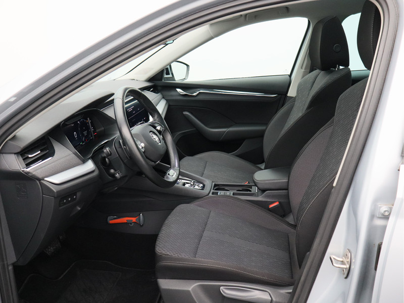 Škoda Octavia Combi 1.0 e-TSI Business Edition Plus/ automaat/ schuifdak!