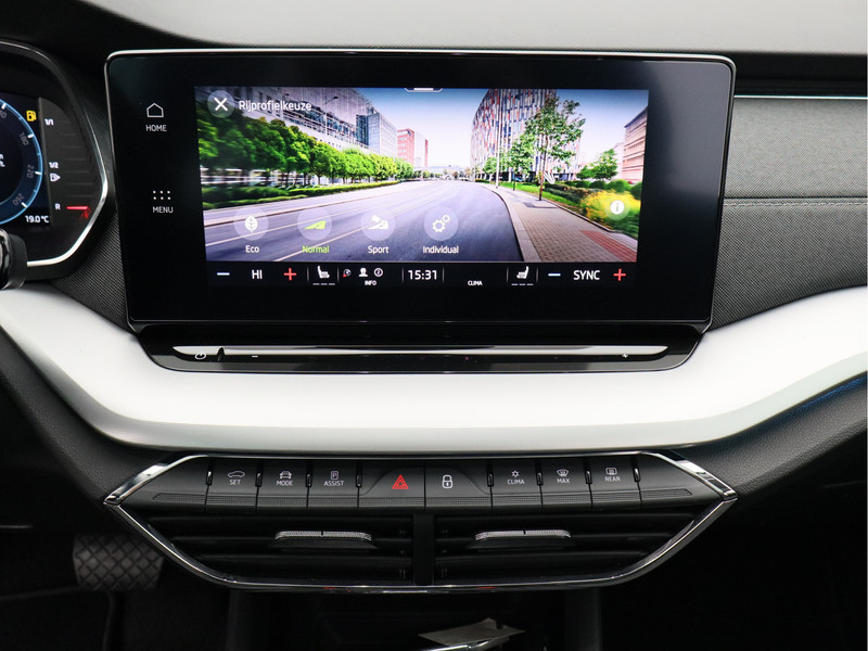 Škoda Octavia Combi 1.0 e-TSI Business Edition Plus/ automaat/ schuifdak!