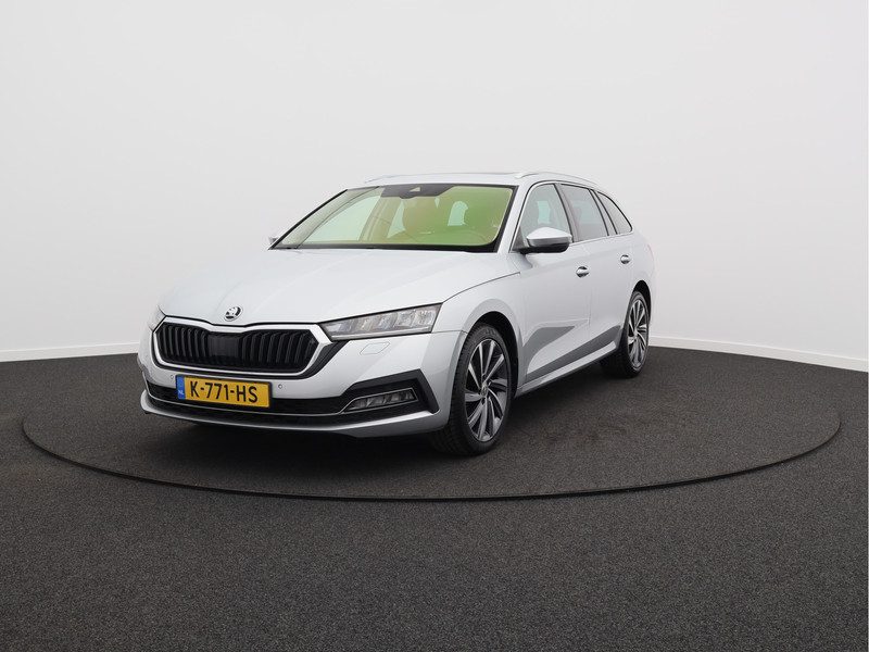 Škoda Octavia Combi 1.0 e-TSI Business Edition Plus/ automaat/ schuifdak!