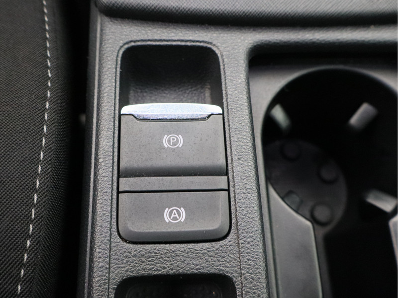 Škoda Octavia Combi 1.0 e-TSI Business Edition Plus/ automaat/ schuifdak!