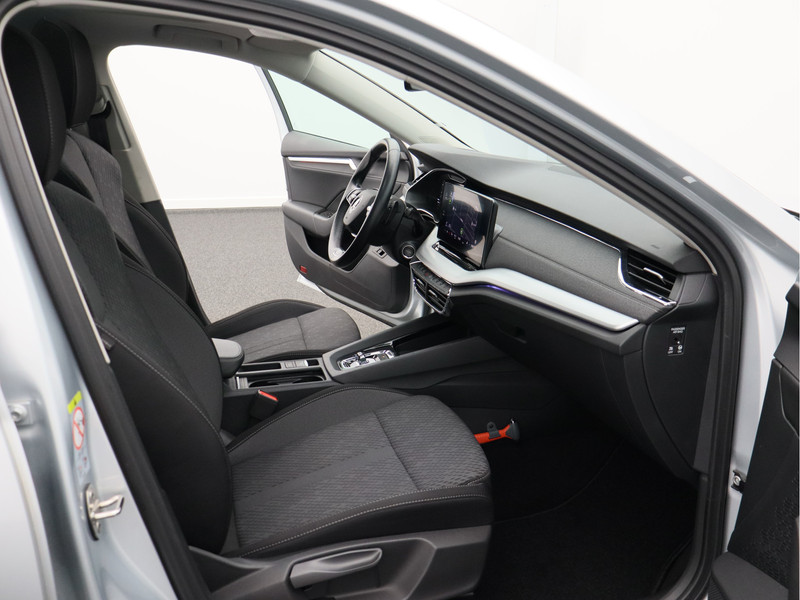 Škoda Octavia Combi 1.0 e-TSI Business Edition Plus/ automaat/ schuifdak!