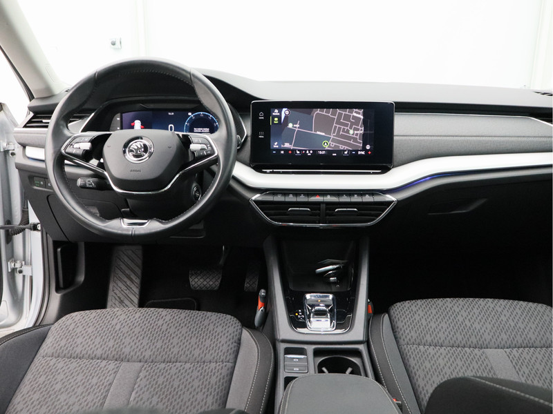 Škoda Octavia Combi 1.0 e-TSI Business Edition Plus/ automaat/ schuifdak!