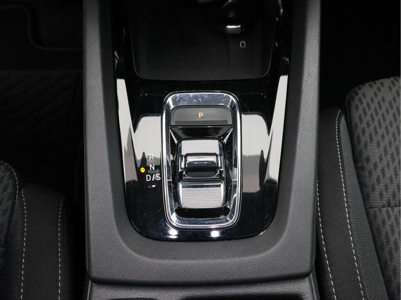 Škoda Octavia Combi 1.0 e-TSI Business Edition Plus/ automaat/ schuifdak!