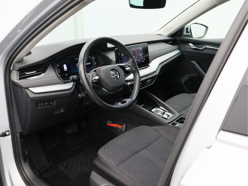 Škoda Octavia Combi 1.0 e-TSI Business Edition Plus/ automaat/ schuifdak!