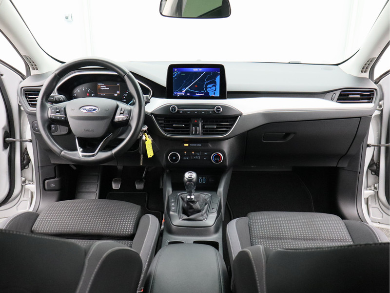 Ford Focus Wagon 1.0 EcoBoost Hybrid Trend Edition Business/ trekhaak!