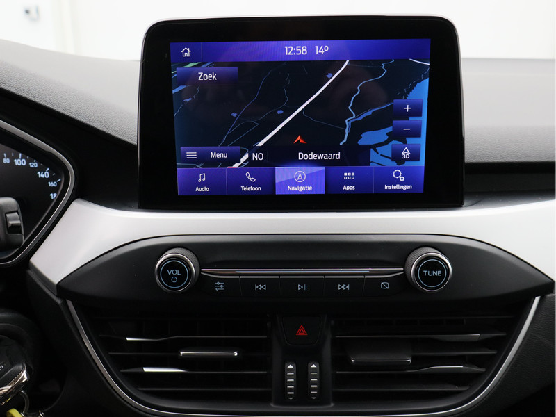 Ford Focus Wagon 1.0 EcoBoost Hybrid Trend Edition Business/ trekhaak!