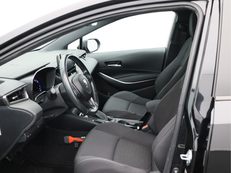 Toyota Corolla Touring Sports 1.8 Hybrid Business Plus/ lage km/ zeer mooi!