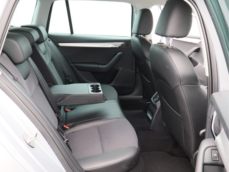 Škoda Octavia Combi 1.0 TSI Greentech Business Edition/ trekhaak!