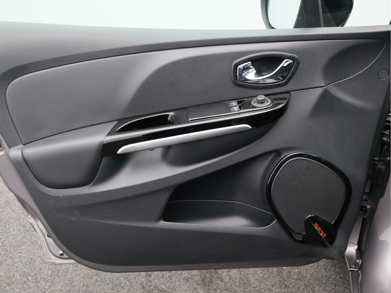 Renault Clio Estate 0.9 TCe Night&Day/ nette auto!