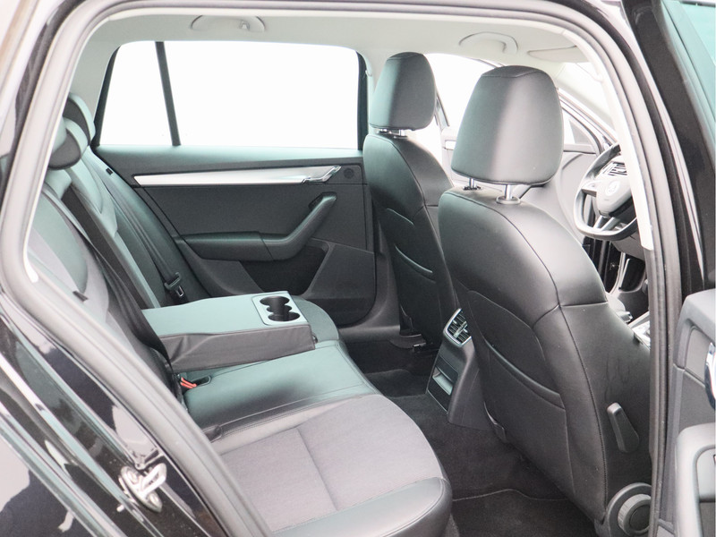 Škoda Octavia Combi 1.0 TSI Greentech Clever Edition/ automaat!