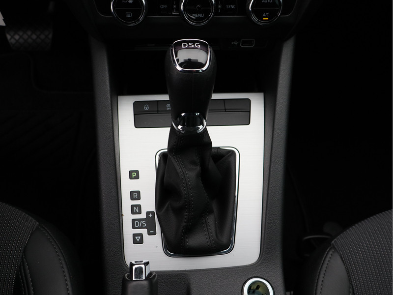 Škoda Octavia Combi 1.0 TSI Greentech Clever Edition/ automaat!