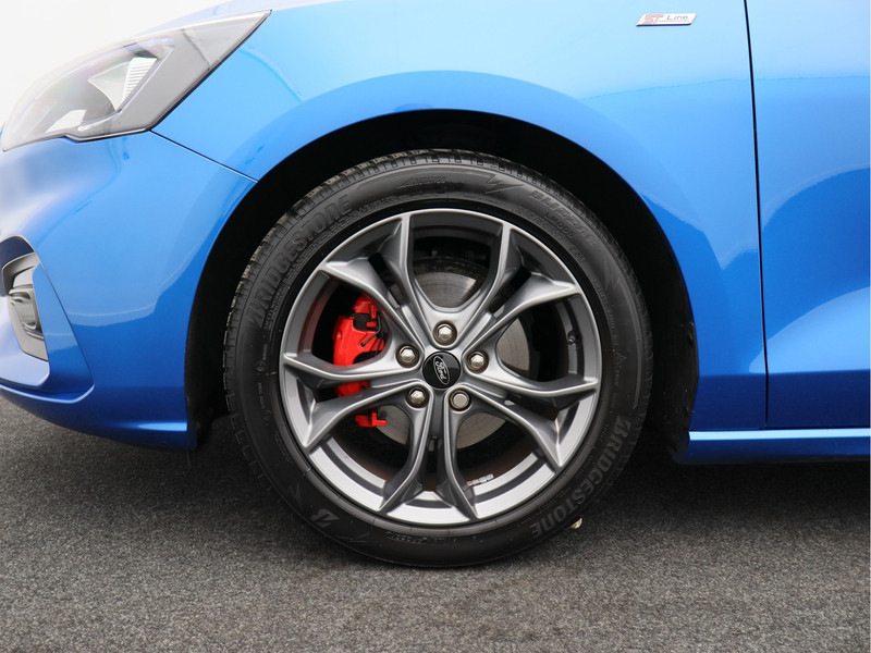 Ford Focus 1.0 EcoBoost Hybrid ST Line X Business/ zeer mooi!