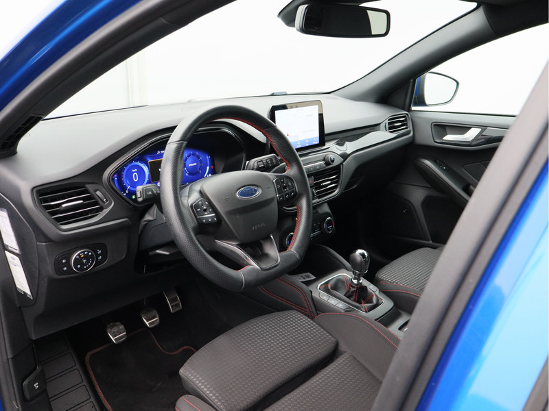 Ford Focus 1.0 EcoBoost Hybrid ST Line X Business/ zeer mooi!