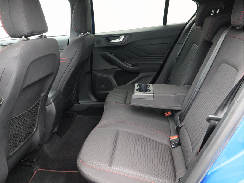 Ford Focus 1.0 EcoBoost Hybrid ST Line X Business/ zeer mooi!