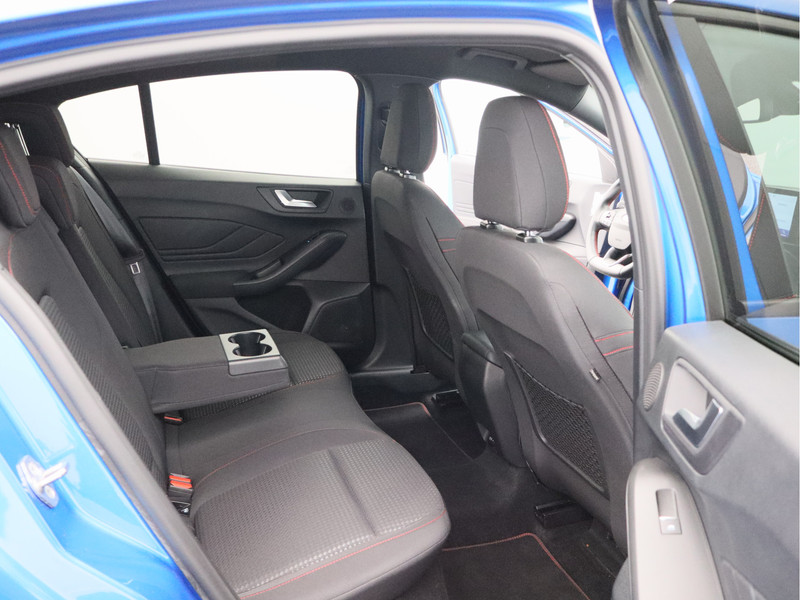 Ford Focus 1.0 EcoBoost Hybrid ST Line X Business/ zeer mooi!