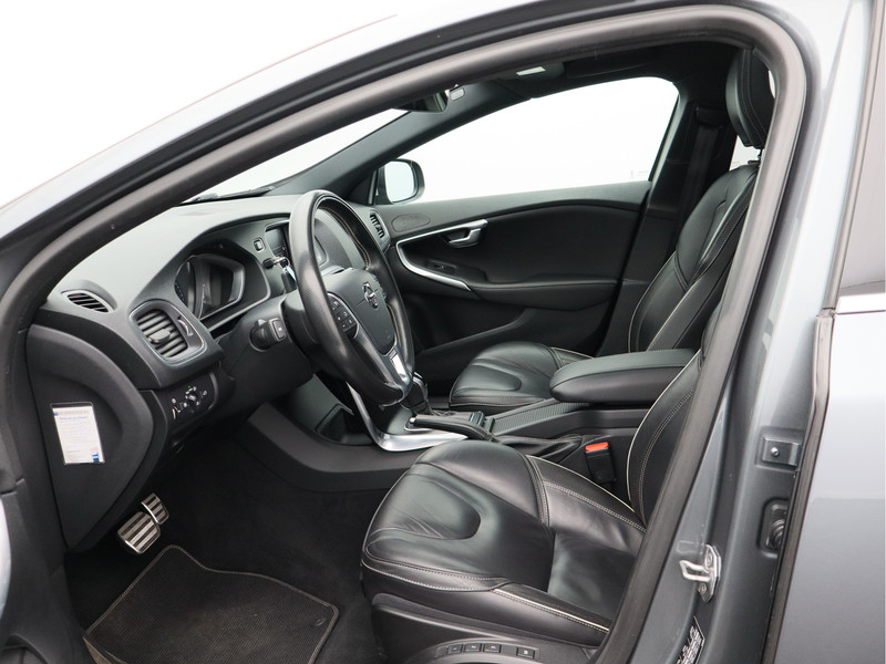 Volvo V40 1.5 T3 Polar+ Sport/ automaat/ zeer mooi!