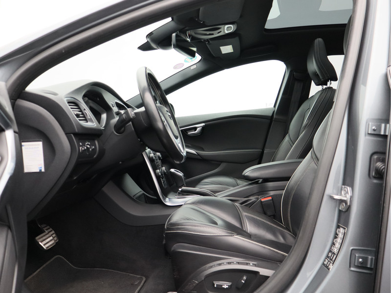 Volvo V40 1.5 T3 Polar+ Sport/ automaat/ zeer mooi!