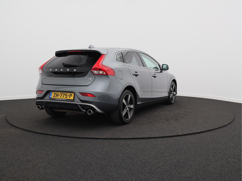 Volvo V40 1.5 T3 Polar+ Sport/ automaat/ zeer mooi!