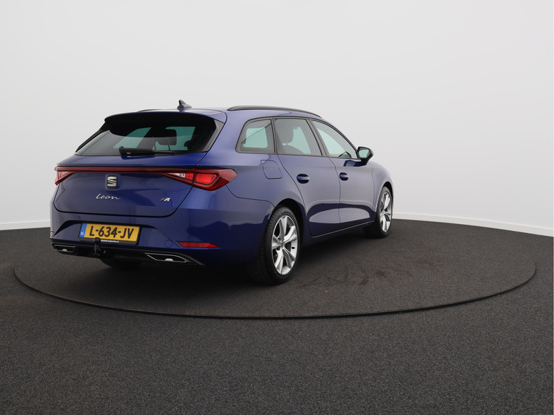 SEAT Leon Sportstourer 1.5 eTSI FR Automaat/ trekhaak/ lage km!