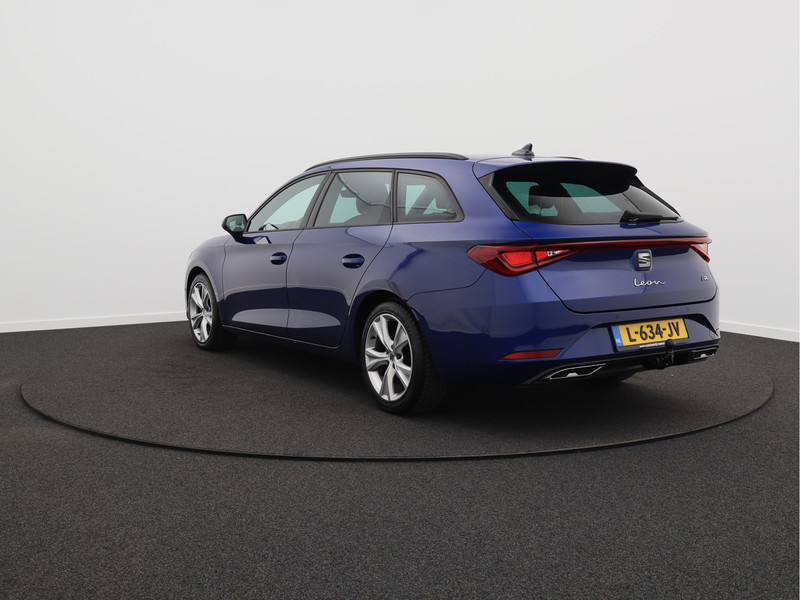 SEAT Leon Sportstourer 1.5 eTSI FR Automaat/ trekhaak/ lage km!