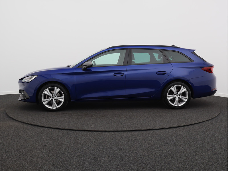 SEAT Leon Sportstourer 1.5 eTSI FR Automaat/ trekhaak/ lage km!