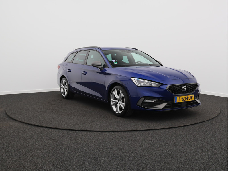 SEAT Leon Sportstourer 1.5 eTSI FR Automaat/ trekhaak/ lage km!
