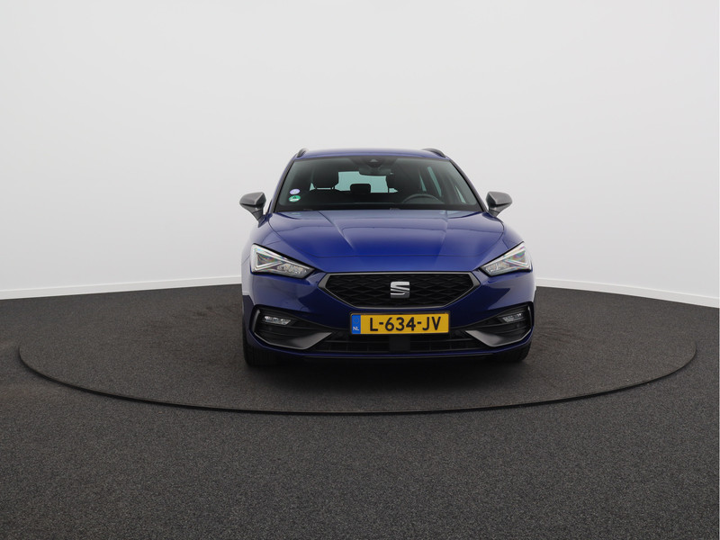 SEAT Leon Sportstourer 1.5 eTSI FR Automaat/ trekhaak/ lage km!