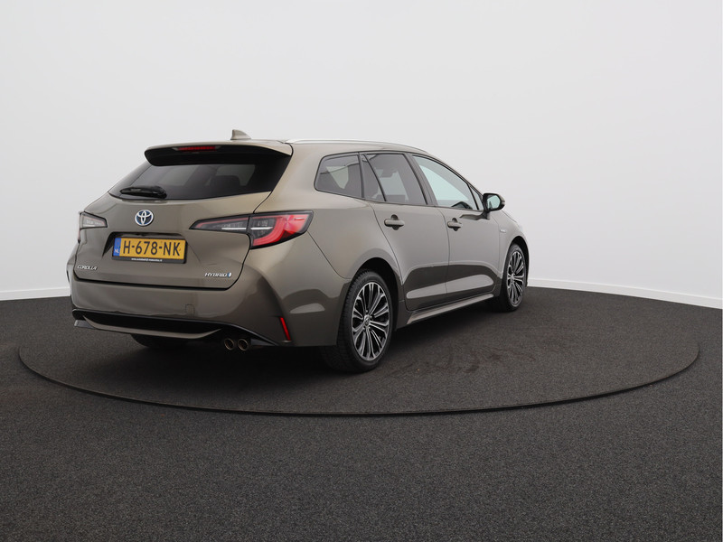 Toyota Corolla Touring Sports 2.0 Hybrid Business Plus/ mooie auto!