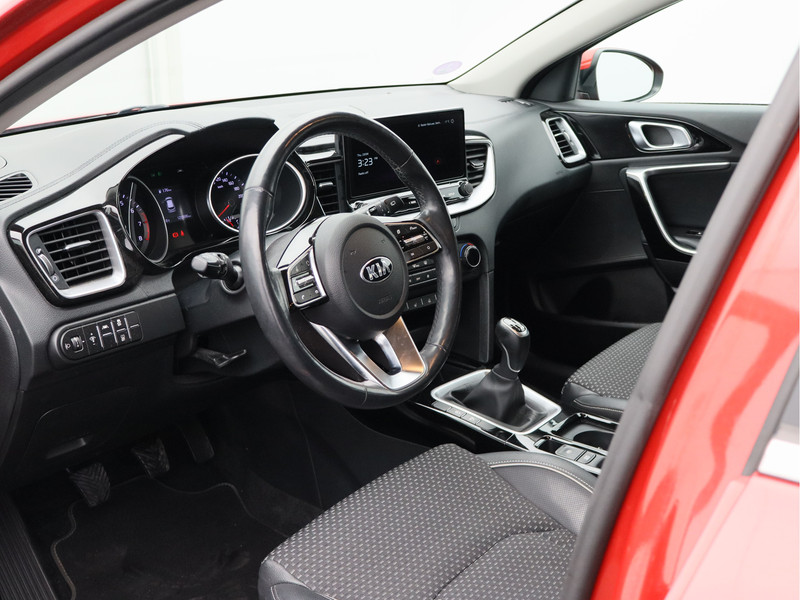 Kia Ceed Sportswagon 1.5 T-GDi DynamicPlusLine/ trekhaak/ zeer mooi!