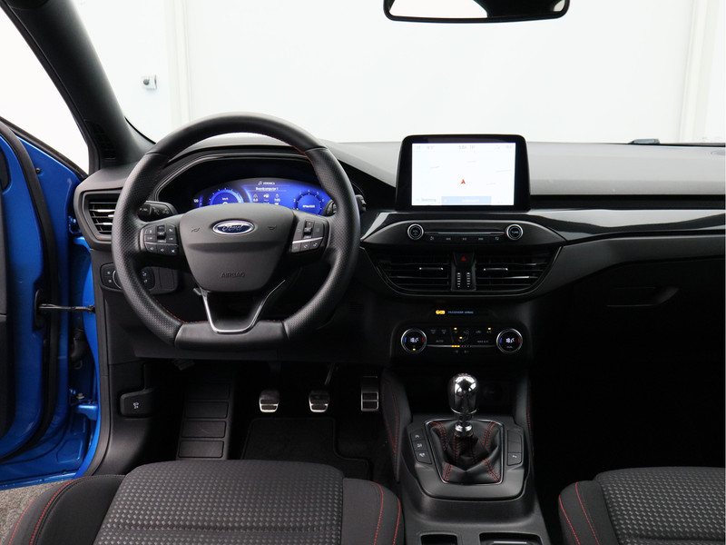 Ford Focus 1.0 EcoBoost Hybrid ST Line X Business/ compleet!