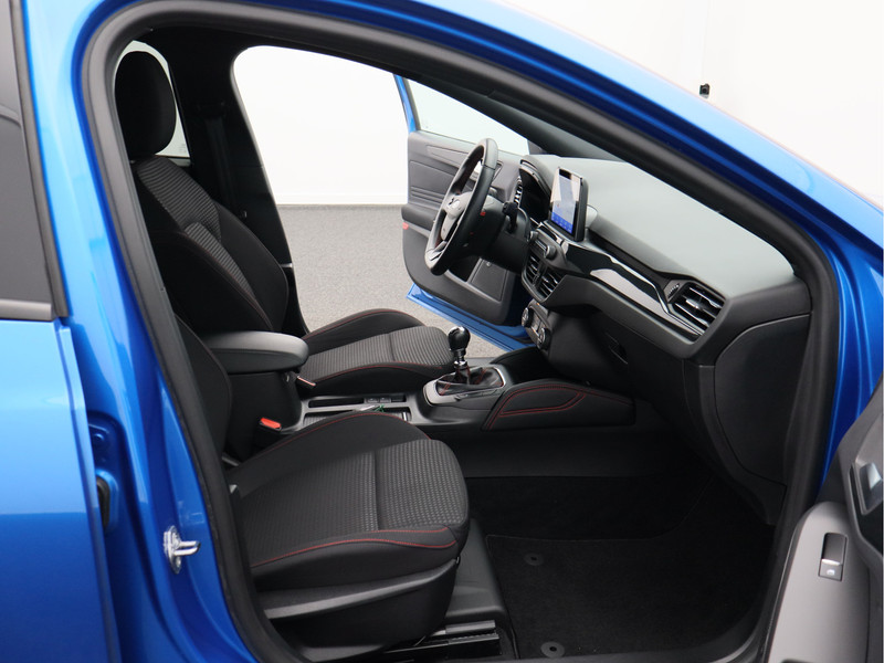 Ford Focus 1.0 EcoBoost Hybrid ST Line X Business/ compleet!