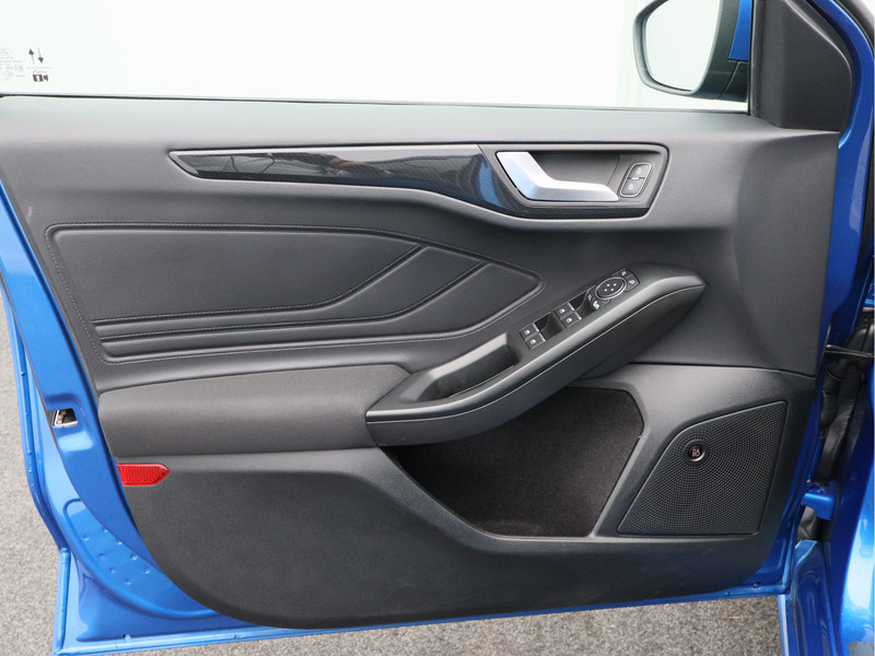 Ford Focus 1.0 EcoBoost Hybrid ST Line X Business/ compleet!