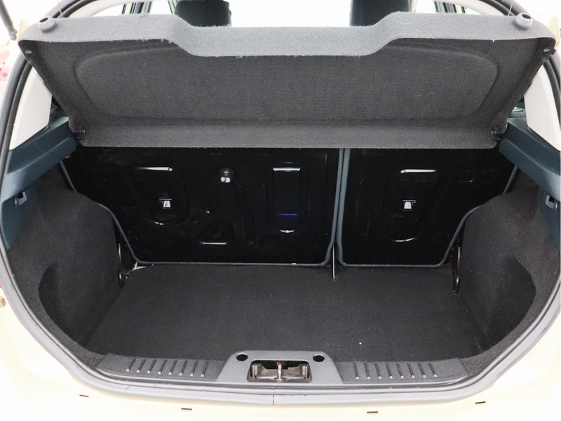 Ford Fiesta 1.6 Titanium/ lage km/ zeer mooi!